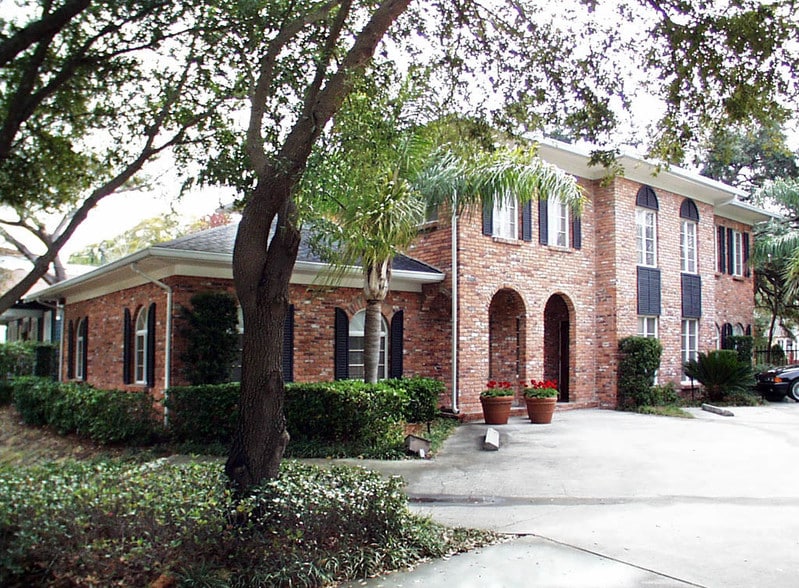 Primary Photo Of 3050 S Dale Mabry Hwy, Tampa Office For Lease