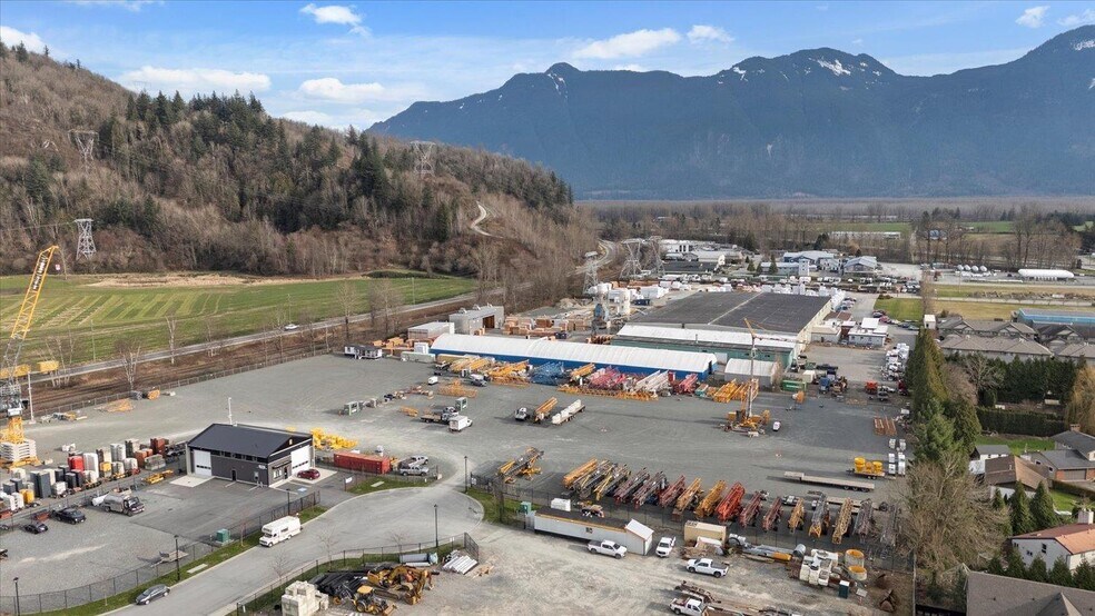 Primary Photo Of Pioneer Ave, Agassiz Land For Lease