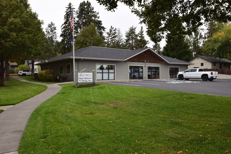 Primary Photo Of 915 NE 7th St, Bend Office For Lease