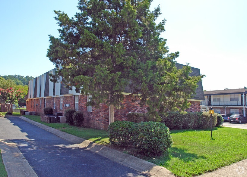 More Photos Of 515 Brookside Dr, Little Rock Apartments For Sale