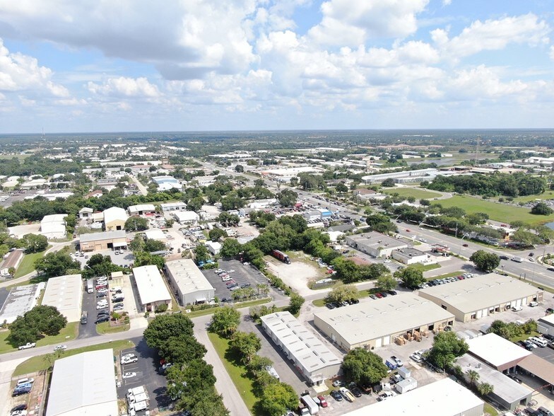 More Photos Of 4251 Derek Way, Sarasota Warehouse For Lease