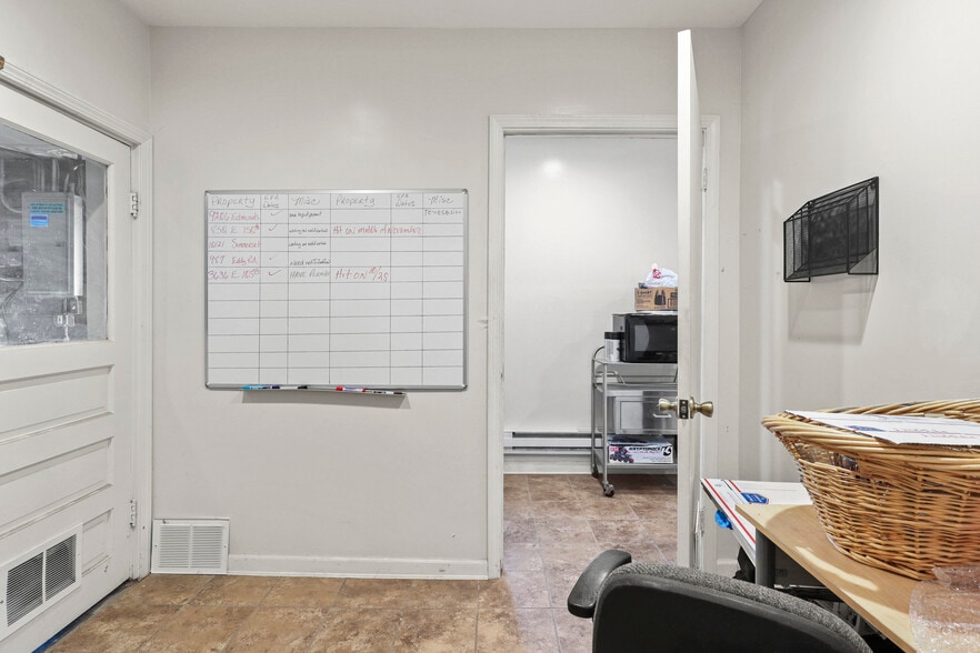 More Photos Of 30150 Lakeland Blvd, Wickliffe Warehouse For Sale