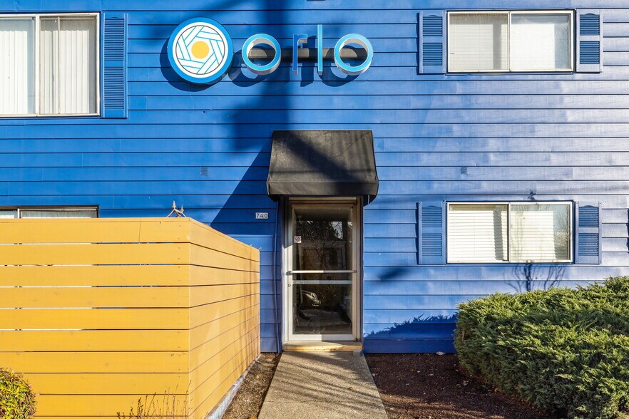 More Photos Of 740 NE 53rd Ave, Portland Apartments For Sale