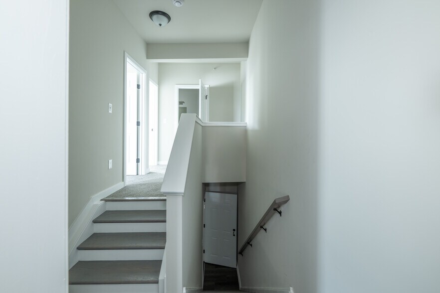 More Photos Of 1101 Lehigh St, Easton Apartments For Sale