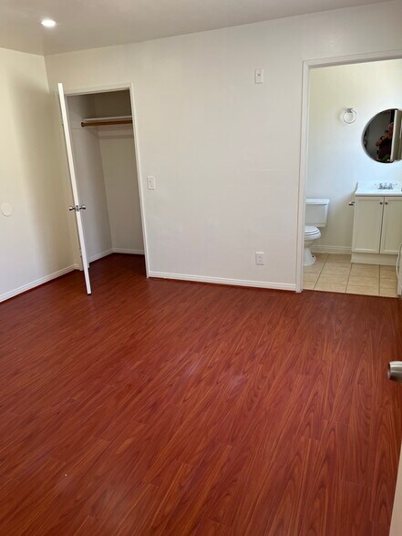 More Photos Of 843 S Ardmore Ave, Los Angeles Apartments For Sale