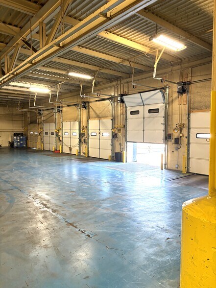 More Photos Of 3401 W 8th St, Muncie Warehouse For Sale