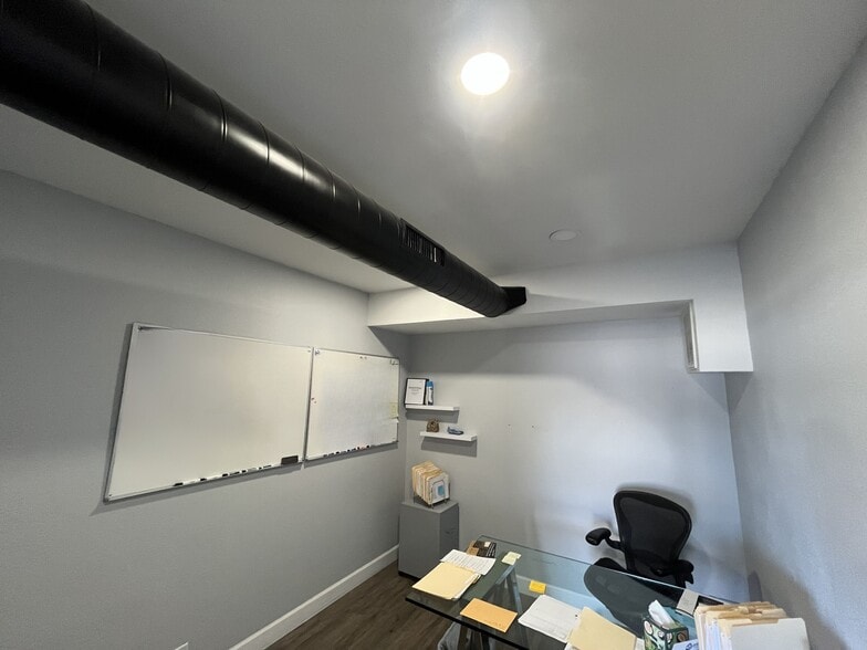 More Photos Of 6730 E McDowell Rd, Scottsdale Loft Creative Space For Sale