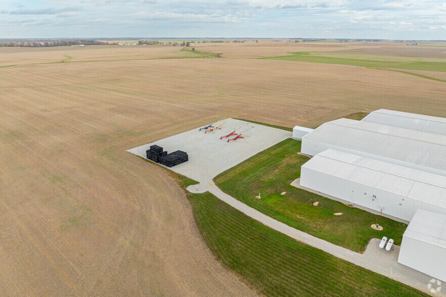 More Photos Of 2230 E Co Rd 300 N, Greensburg Distribution For Lease