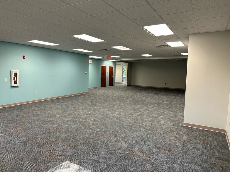 More Photos Of 3140 Governors Place Blvd, Dayton Medical For Lease