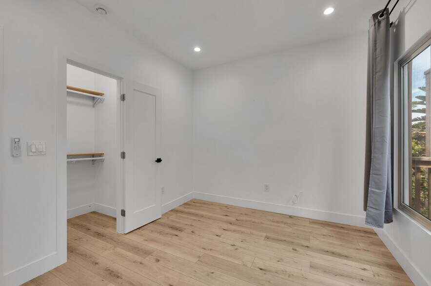 More Photos Of 2434-2438 Broadway, San Diego Apartments For Sale