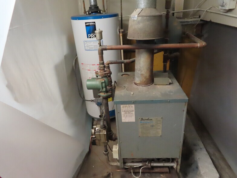 More Photos Of 200 1st St, Conneaut Lake Storefront Retail Residential For Sale