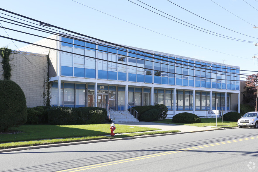 Primary Photo Of 625 Rahway Ave, Union Warehouse For Lease