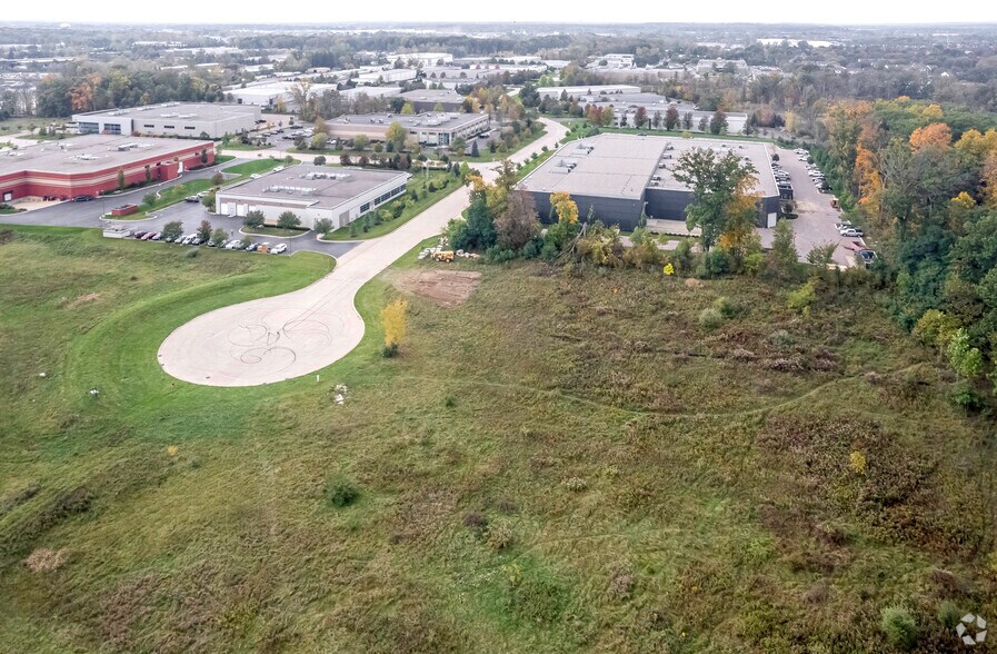 More Photos Of Cartier Dr, Wixom Light Distribution For Sale
