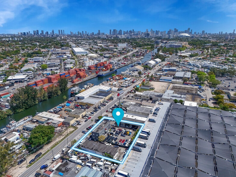 Primary Photo Of , Miami General Retail For Sale