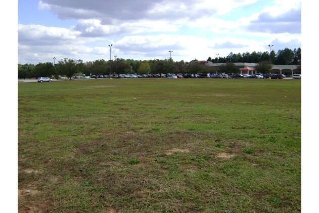 More Photos Of 3745 Sycamore Dairy Rd, Fayetteville Land For Lease