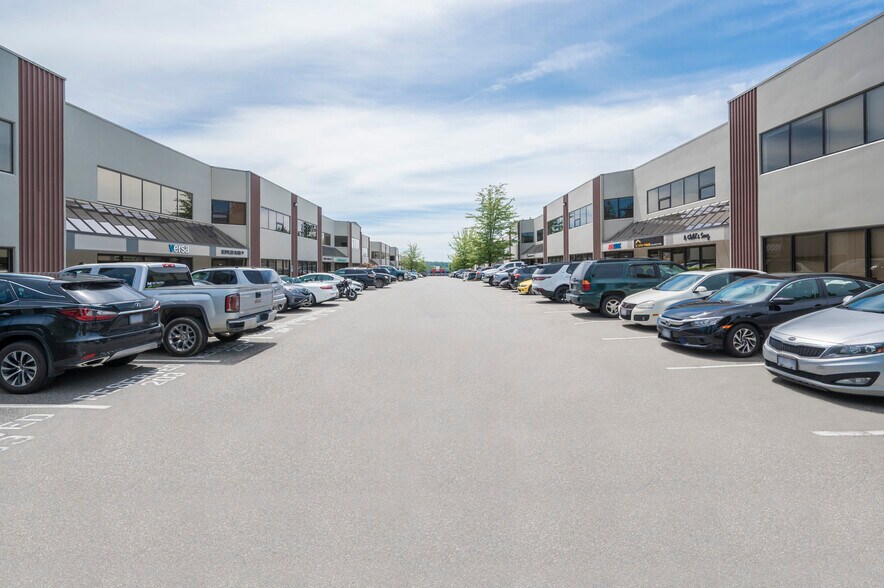 More Photos Of 19292 60th Ave, Surrey Warehouse For Lease