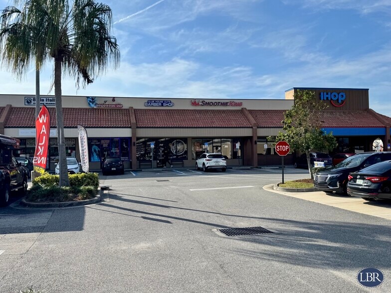 More Photos Of 2447 N Wickham Rd, Melbourne Unknown For Lease