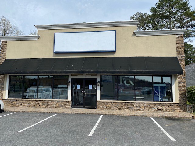 More Photos Of 2214 Roswell Rd, Marietta Storefront Retail Office For Sale