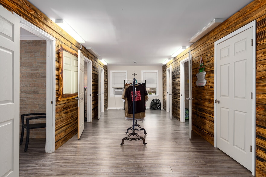More Photos Of 10039 AL Highway 174, Odenville General Retail For Sale