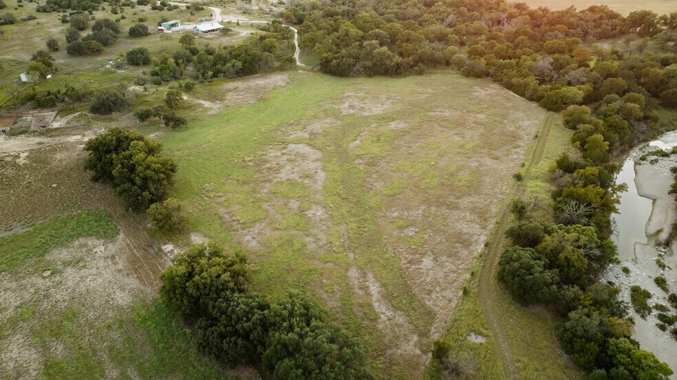 More Photos Of 1274 County Road 2806, Lampasas Land For Sale