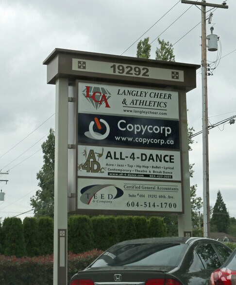 More Photos Of 19292 60th Ave, Surrey Warehouse For Lease