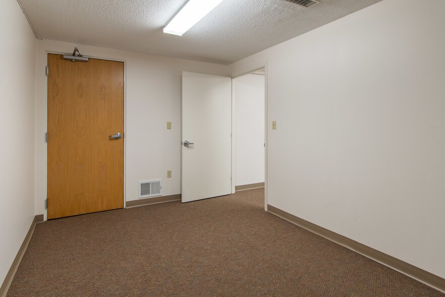 More Photos Of 155 Main Dunstable Rd, Nashua Medical For Lease