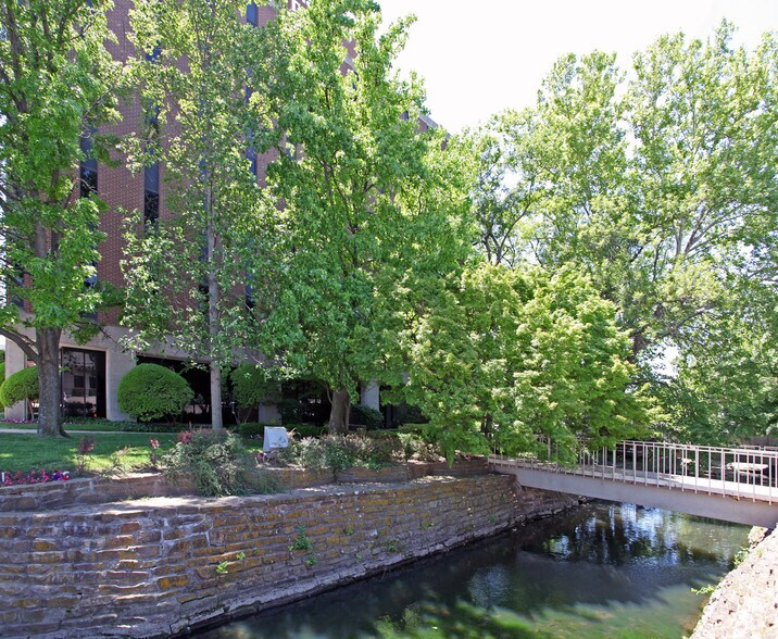 More Photos Of 5200 S Yale Ave, Tulsa Office For Lease