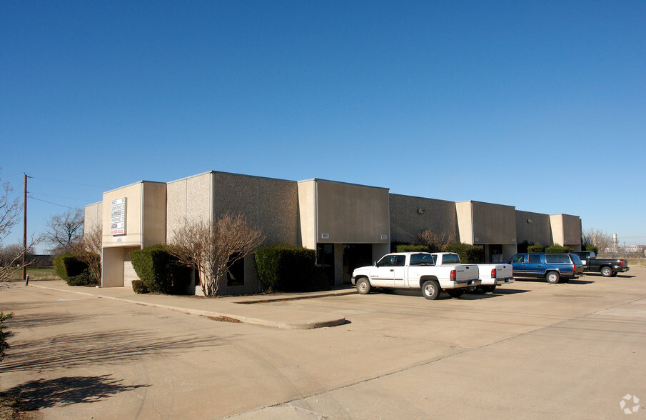 Primary Photo Of 6232 Southwest Pky, Wichita Falls Industrial For Lease