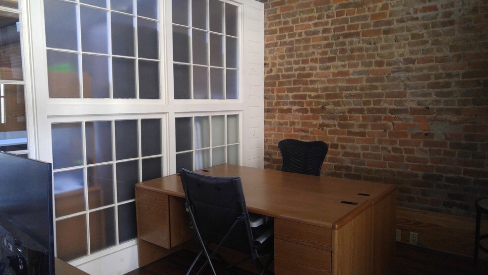 More Photos Of 714 Gay, Knoxville General Retail For Lease