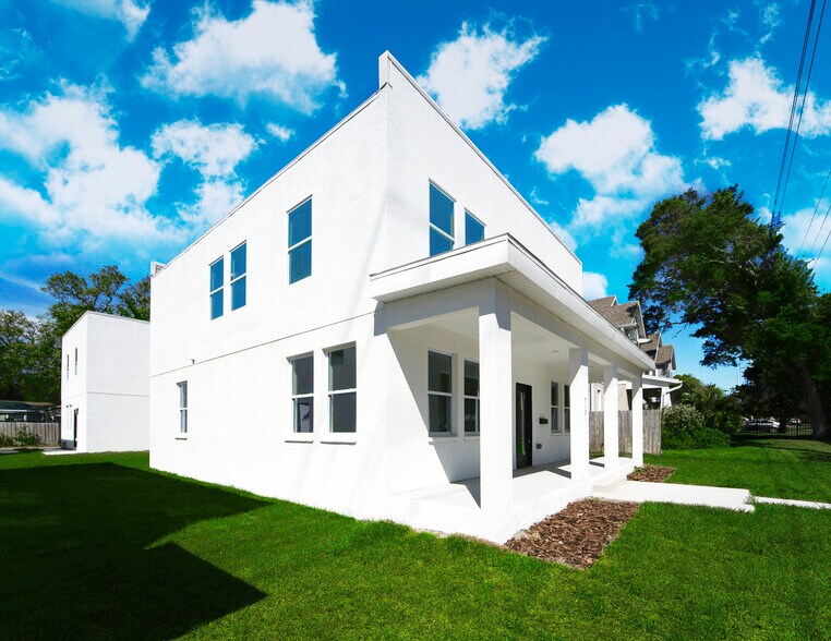 More Photos Of 4710 21st St N, Saint Petersburg Specialty For Sale