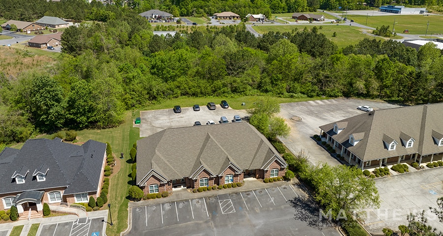 More Photos Of 111 Laurel Creek Rd Se, Calhoun Medical For Lease