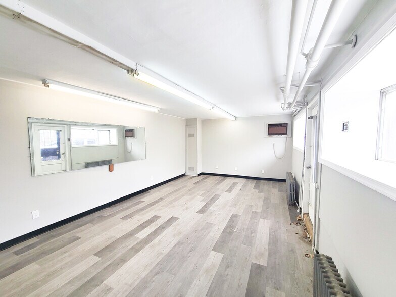 More Photos Of 2962 McKinley St, Philadelphia Storefront For Lease