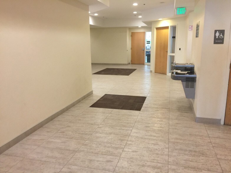 More Photos Of 12159 S Business Park Dr, Draper Unknown For Lease