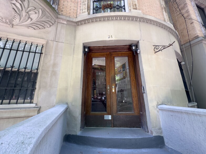 More Photos Of 25 Hamilton Ter, New York Apartments For Sale