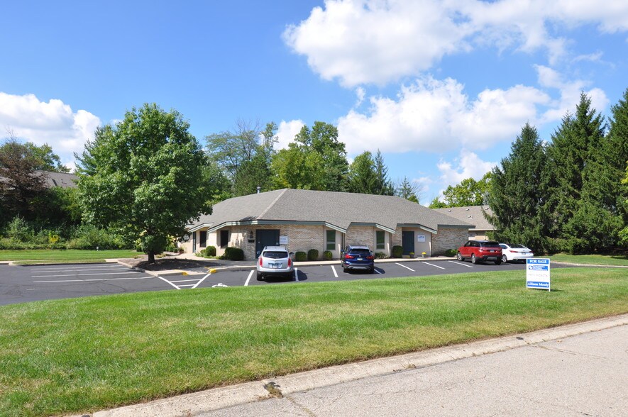 More Photos Of 383-387 Regency Ridge Dr, Dayton Medical For Lease