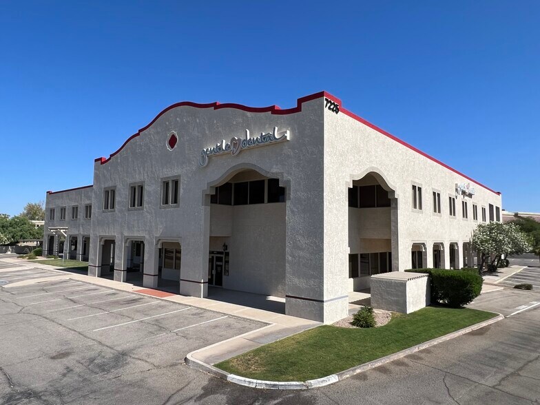 Primary Photo Of 7225 N Mona Lisa Rd, Tucson Medical For Lease
