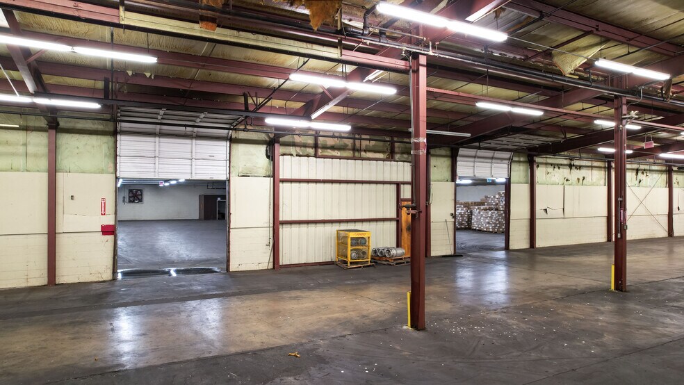 More Photos Of 124 N Charleston St, Blacksburg Warehouse For Sale