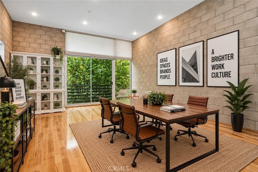 More Photos Of 717 N Highland Ave, Los Angeles Light Distribution For Sale