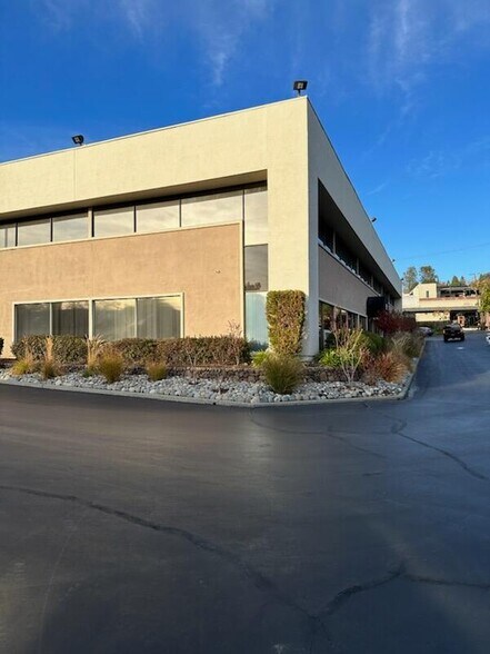 More Photos Of 550 High St, Auburn Office For Lease