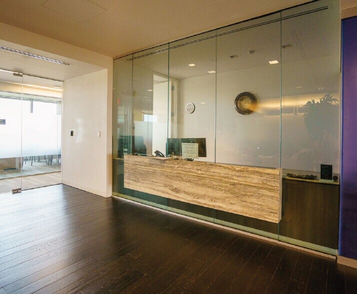 More Photos Of 14841 N Dallas Pky, Addison Office For Lease