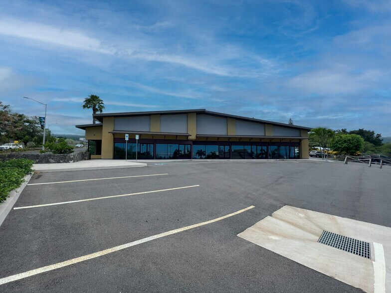 More Photos Of 75-934 Henry St, Kailua Kona Freestanding For Lease