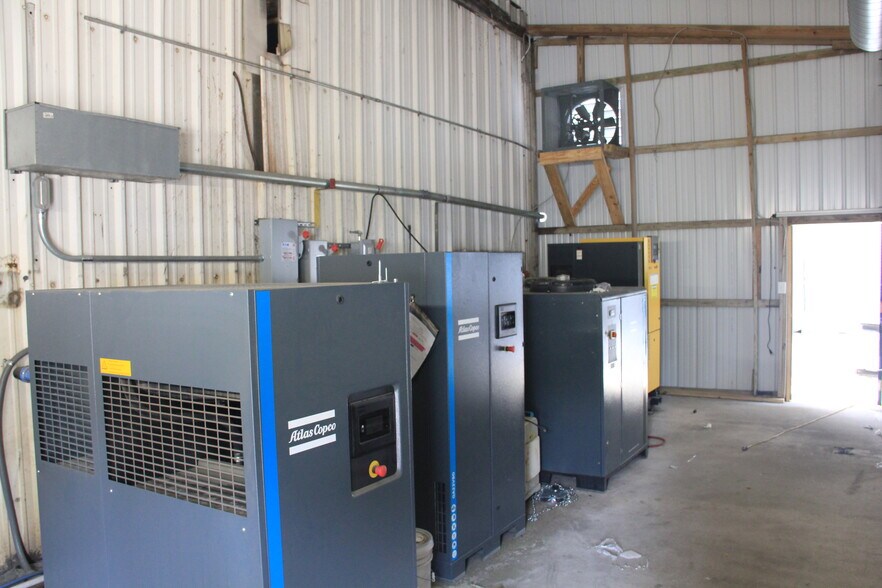 More Photos Of 5890 I 10 Industrial Pkwy W, Theodore Manufacturing For Sale