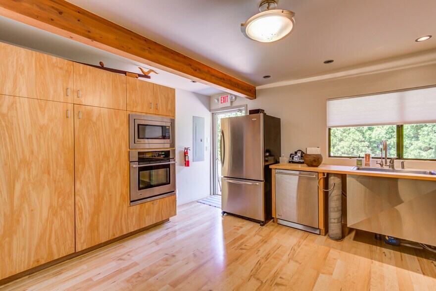 More Photos Of 45 Birch Blvd, Sedona Medical For Lease