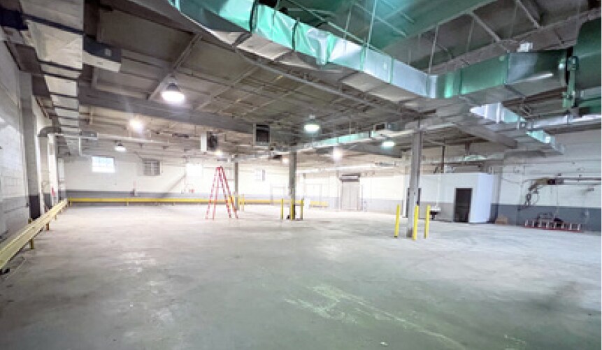More Photos Of 212 28th St, Brooklyn Warehouse For Lease