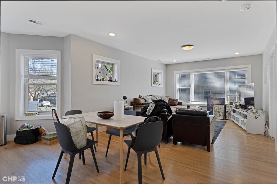 More Photos Of 7226 N Rogers Ave, Chicago Apartments For Sale