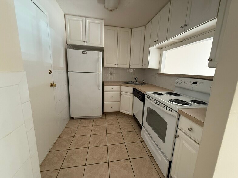 More Photos Of 100 Water St, Stoughton Apartments For Sale