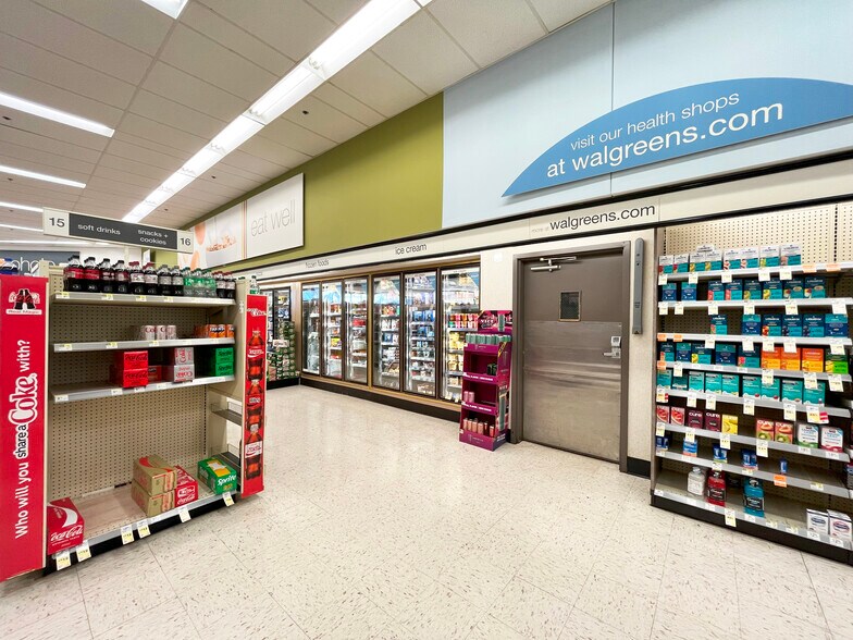 More Photos Of 1201 NW 12th St, Oklahoma City Drugstore For Lease