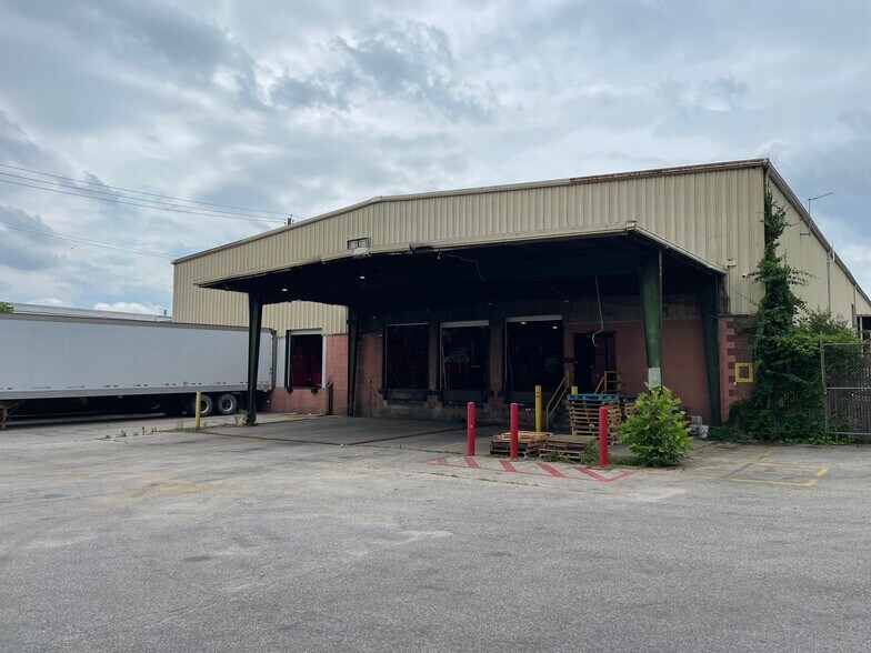 More Photos Of 124 N Langley Rd, Glen Burnie Warehouse For Lease