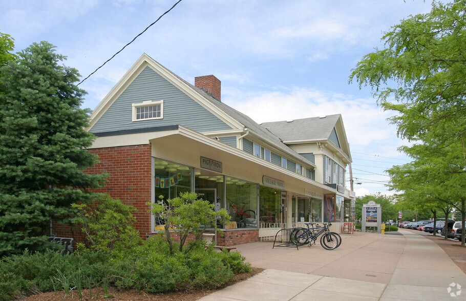 More Photos Of 2283-2289 Main St, Glastonbury Storefront For Lease