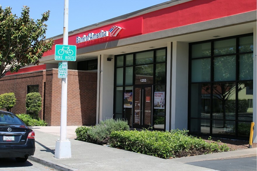 More Photos Of 1253 A St, Hayward Bank For Sale